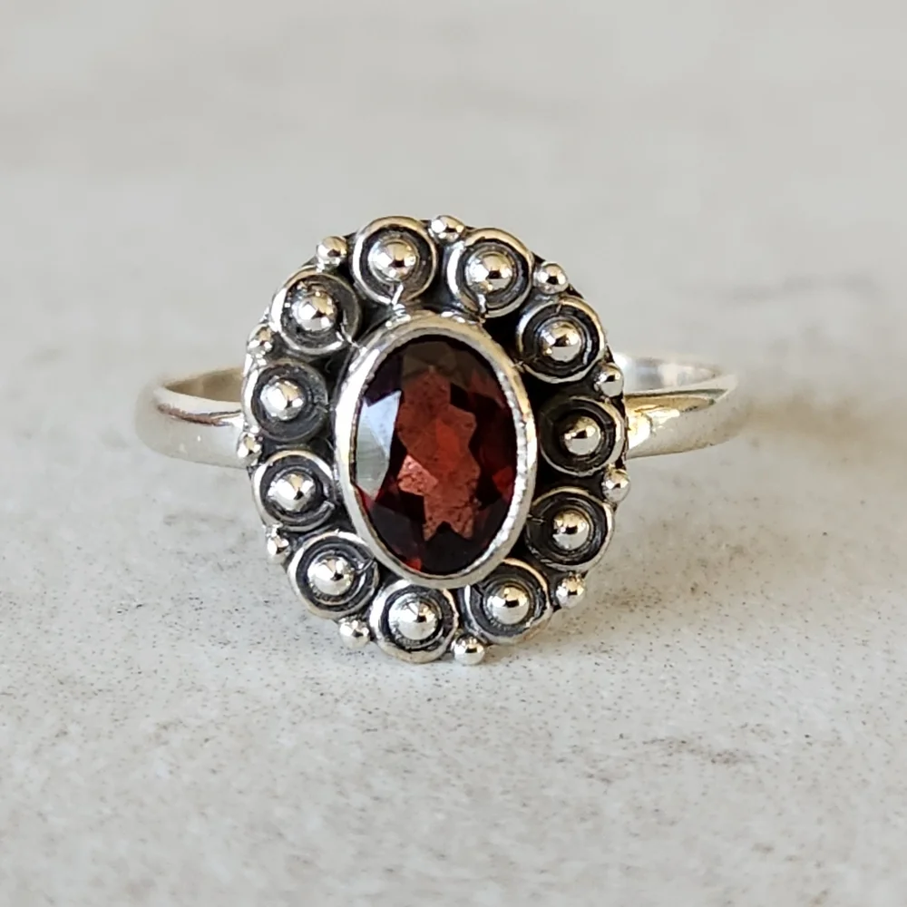 NEW Sterling Silver Faceted Garnet Oval Bezel Set Ring Size 7 January Birthstone